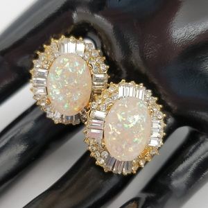 Mirabo Vintage Confetti Lucite Earrings